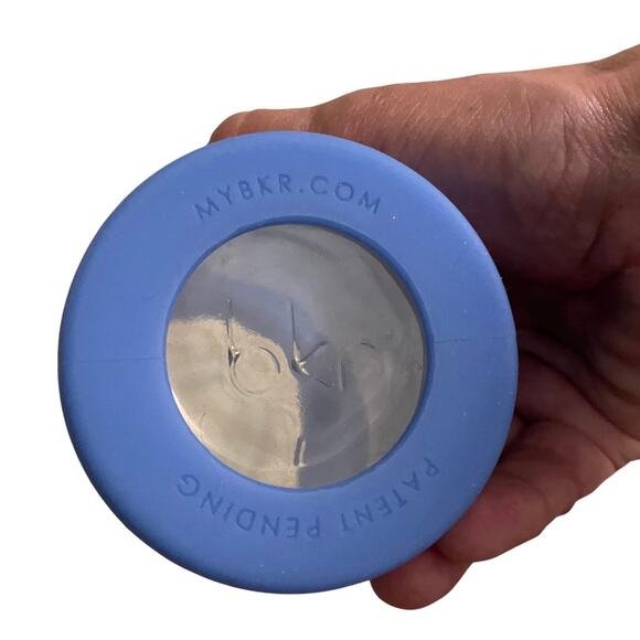 bkr Glass Reusable Water Bottle Bright blue silicon sleeve 16 oz. / 500 mL - Picture 2 of 4